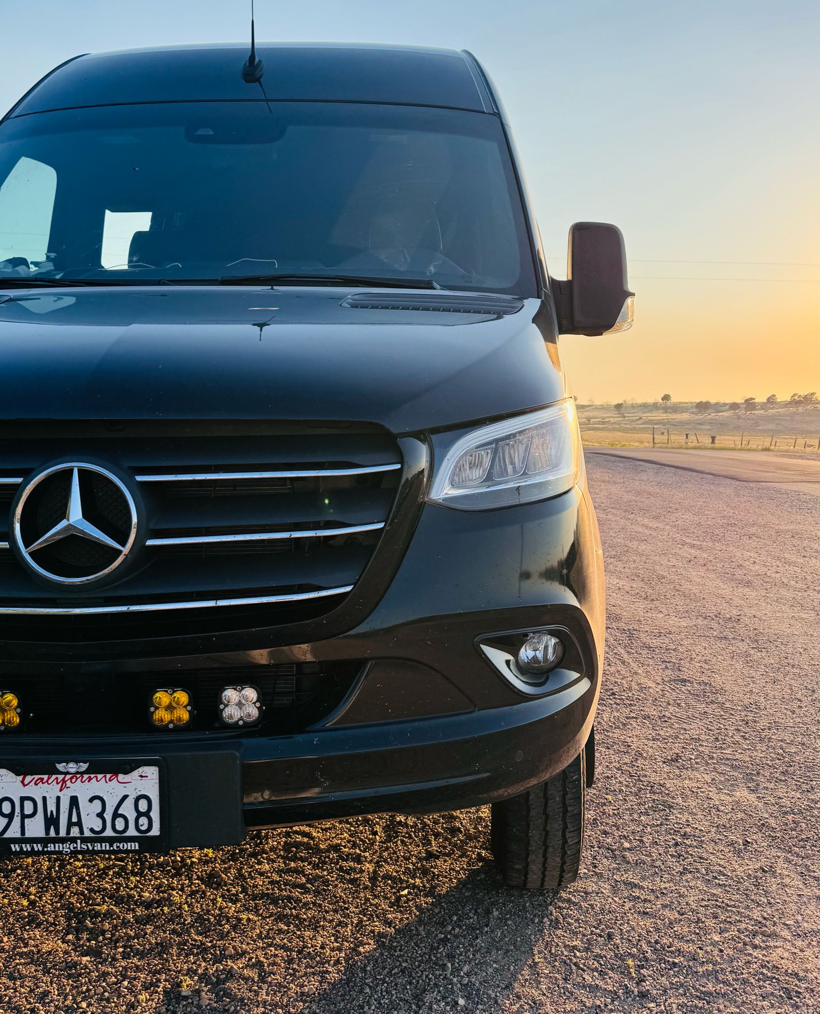 MERCEDEZ-BENZ SPRINTER 3500 AWD 14 PASSENGER Image 12