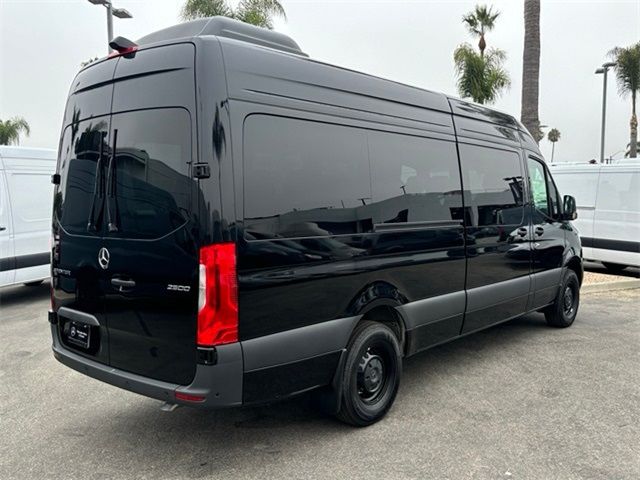 MERCEDEZ-BENZ SPRINTER 2500 15 PASSENGER Image 28