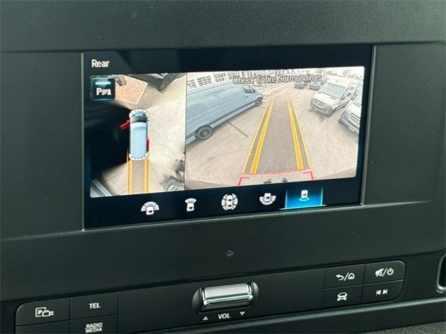 MERCEDEZ-BENZ SPRINTER 2500 15 PASSENGER Image 27